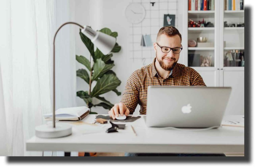 Inbound Marketing: What Is and How It Works 1 inbound marketing