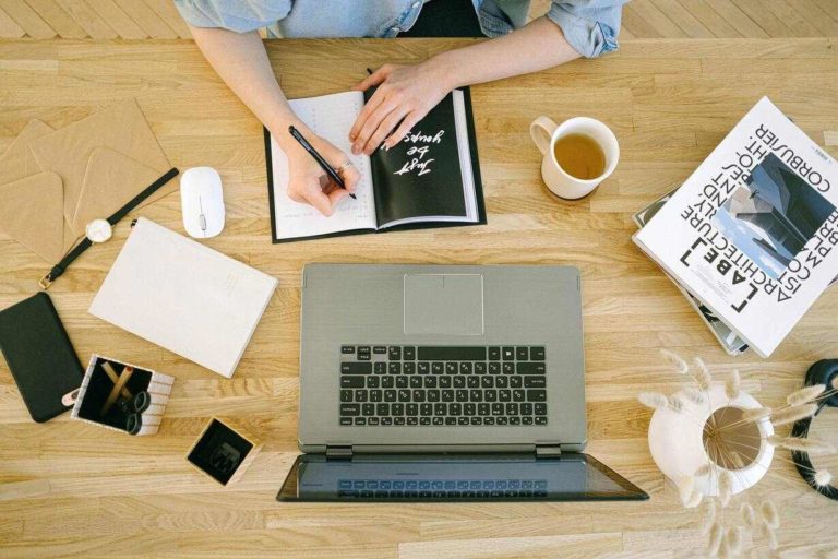 Top 15 Free Shopify Themes With Creative Design